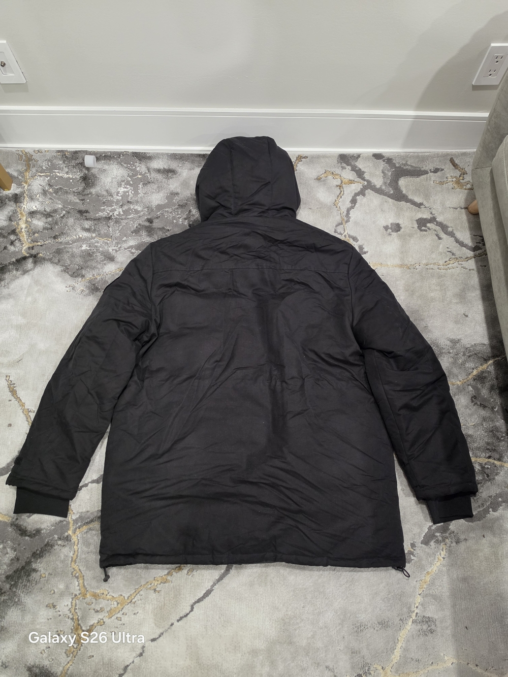 Guess Men's Black Hooded Puffer Coat
